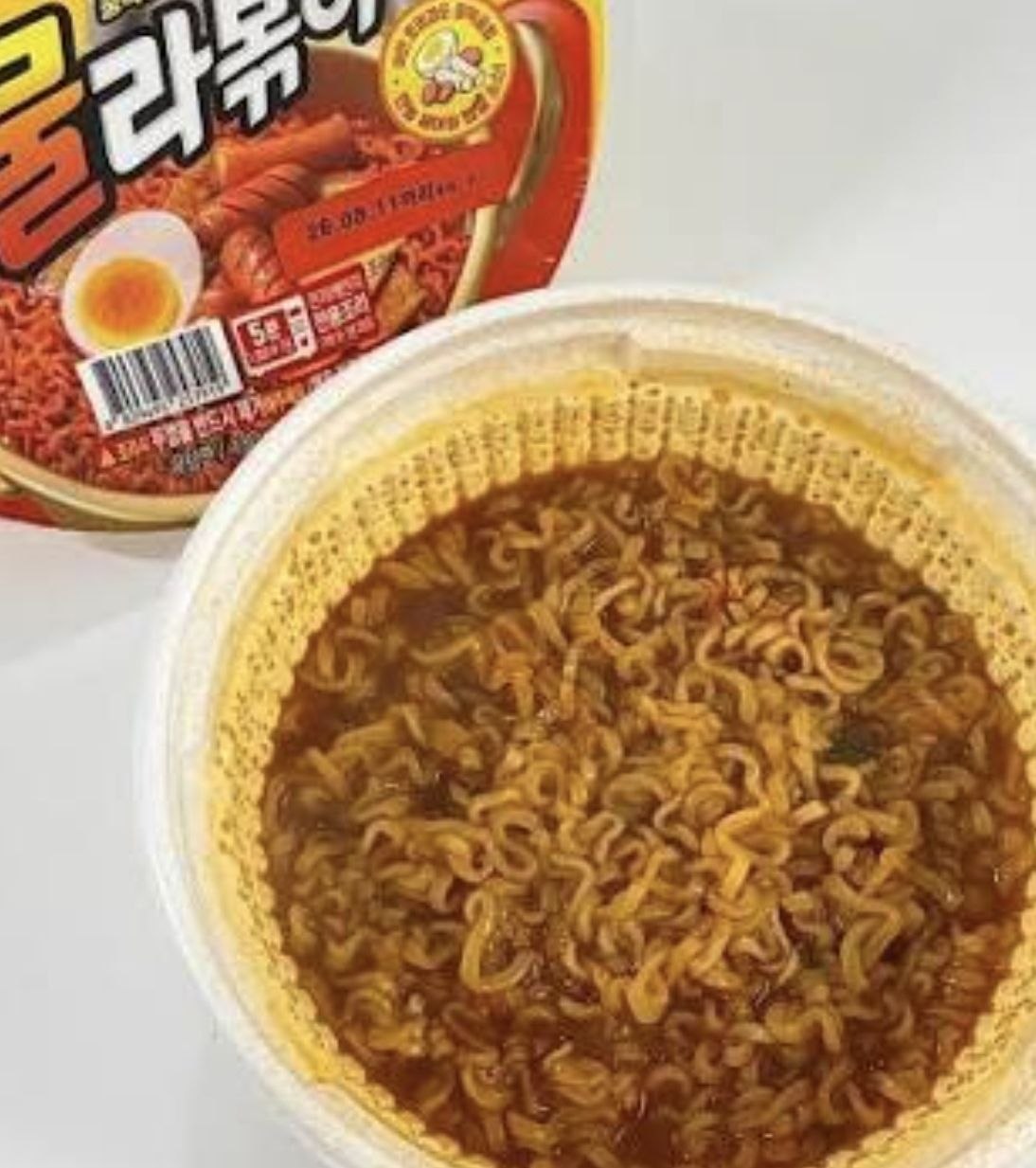 왕뚜껑 국물라볶이 후기형 총정리 - 매콤달콤 분식집 라볶이를 컵 하나로