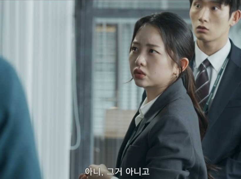 Reborn Rookie Chairman Kang Episode 5 Recap: The GF Solution Takeover Battle and an Identity-Reveal Ending scene image 6