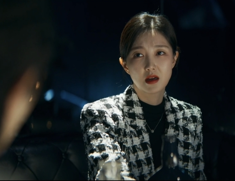 Reborn Rookie Chairman Kang Episode 5 Recap: The GF Solution Takeover Battle and an Identity-Reveal Ending scene image 13