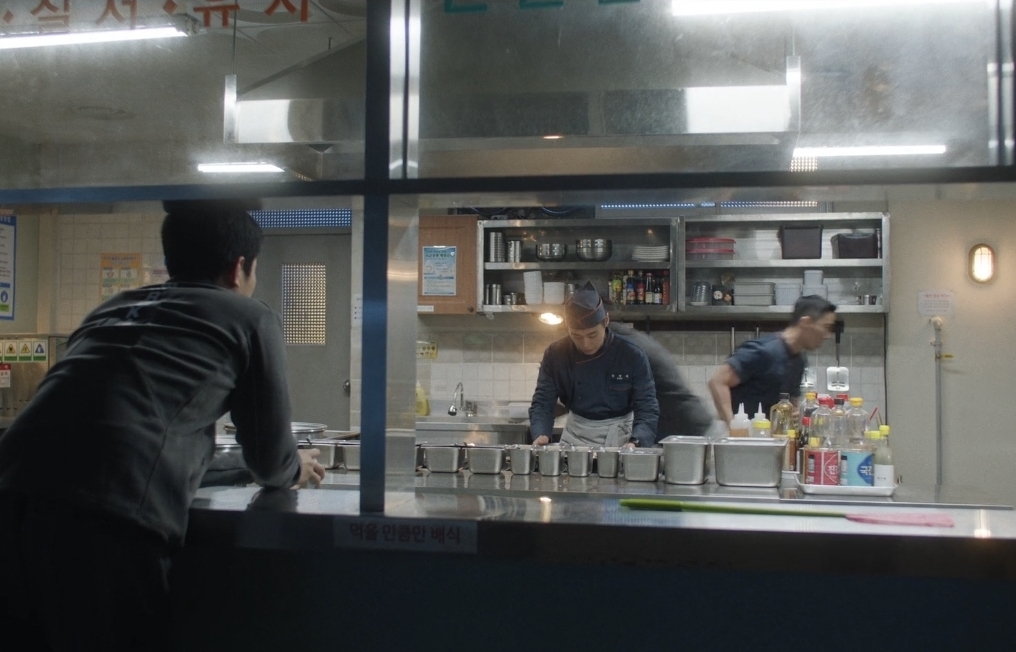 Kitchen Soldier Becomes a Legend episode 11 scene 6