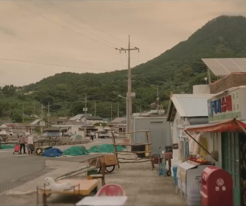 Doctor Island Boy episode 4 scene 4