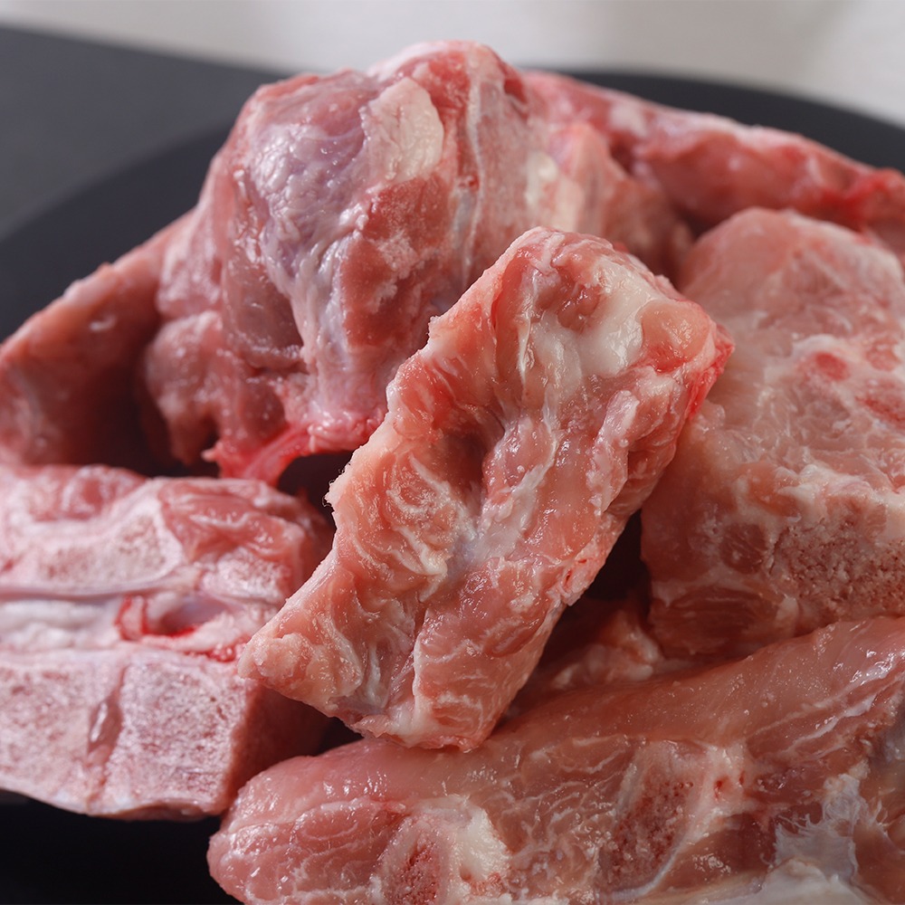농부의 정육점 국내산 한돈 냉동 목뼈등뼈, 4kg 담기 전 저는 이것부터 봐요 3