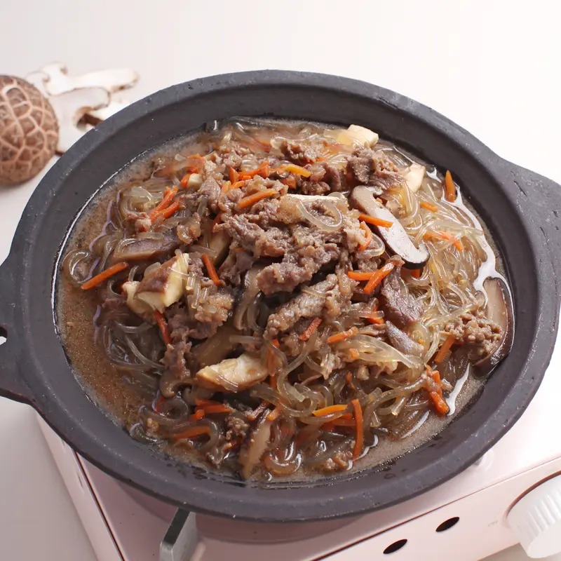 청담새벽집 소불고기잡채, 부모님 밥상에 온기 더하는 든든한 선물로 챙겨보세요 2